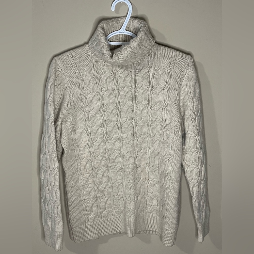 LL Bean Women’s Large (fits smaller) Wool Blend Sweater